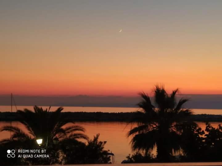 Seaside Deluxe Apartment Skala Kallirakhis Luaran gambar