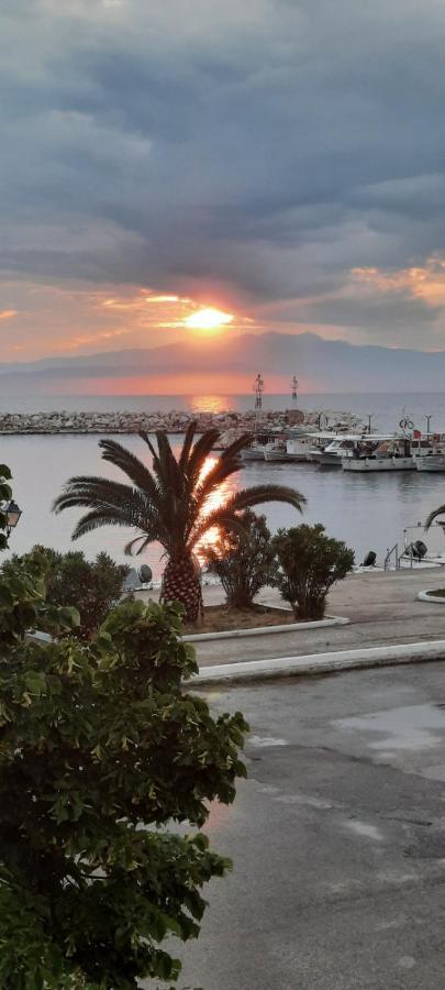 Seaside Deluxe Apartment Skala Kallirakhis Luaran gambar